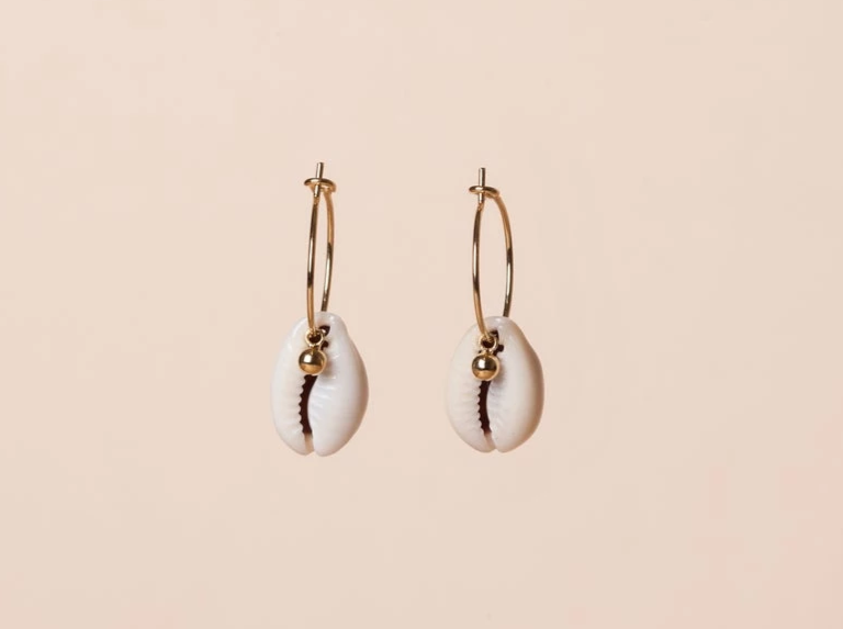 Boucles D'Oreilles Créoles En Coquillage Vert Boucles D'Oreilles Créoles En Coquillage Vert